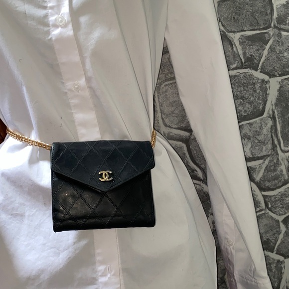 Authentic CHANEL CC Quilted Leather Wallet - Picture 4 of 16